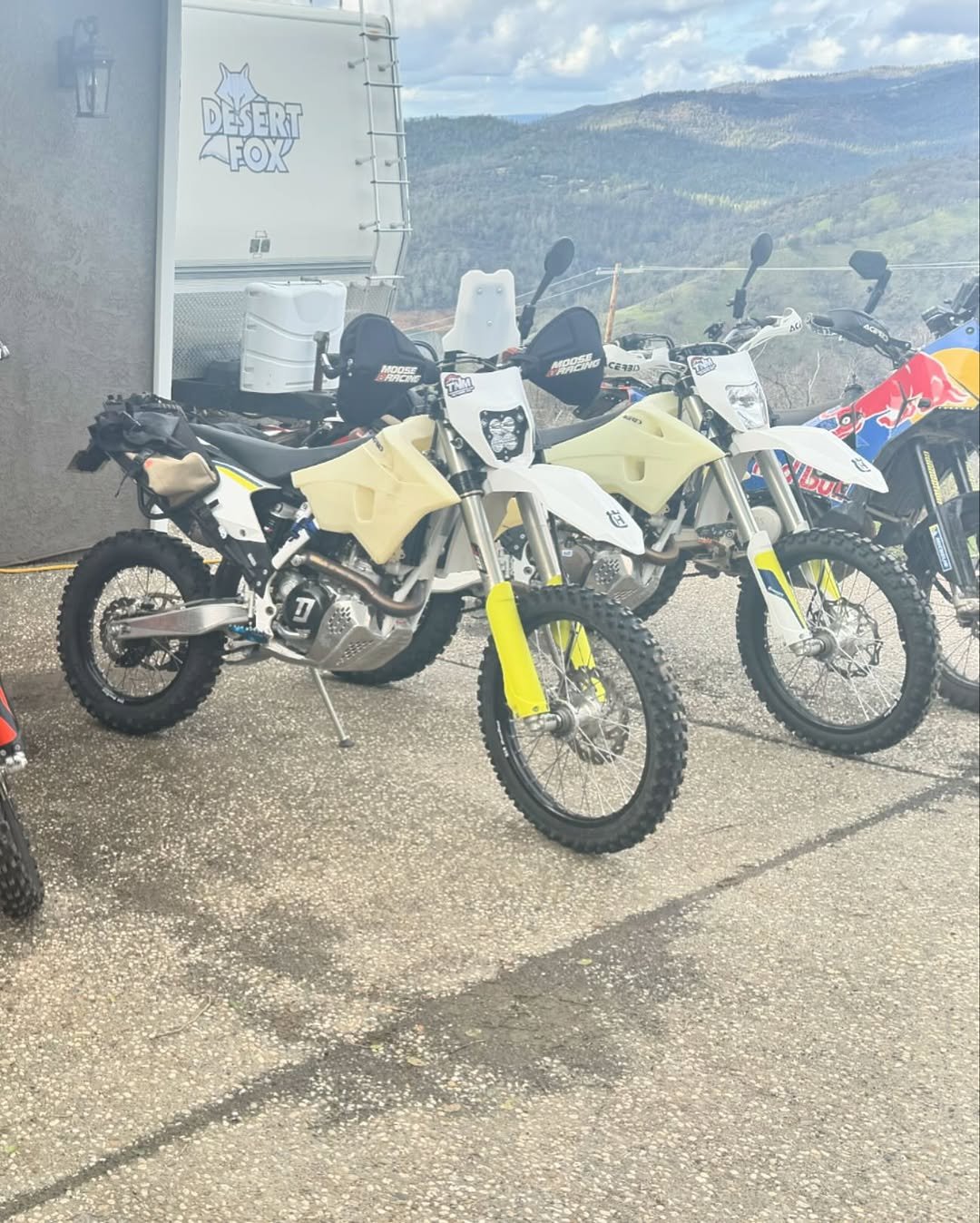 432061567_18422583610019101_5270834177304669_n